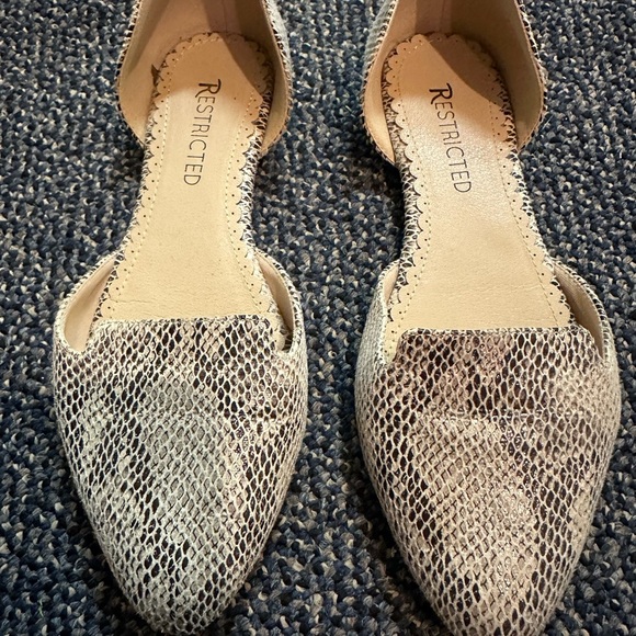 Restricted Women's Snakeskin Flats - Black and Cream - Picture 1 of 6